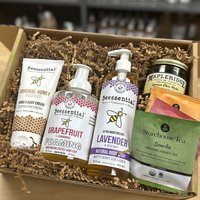 Open Queen Bee Bliss Gift Set – a complete Mother’s Day gift with natural products ready to give
